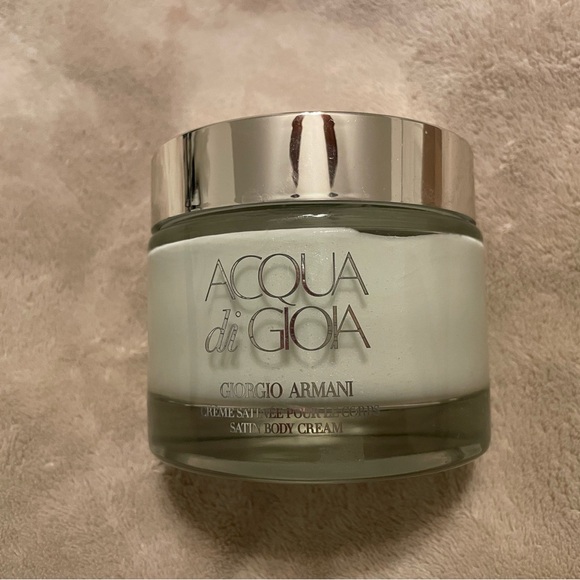 Woman’s Giorgio Armani Acqua Di Gioia Satin Body Cream 6.7fl oz Brand New